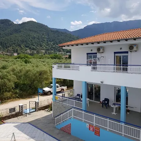 Suzie Skala Potamia (Thasos)